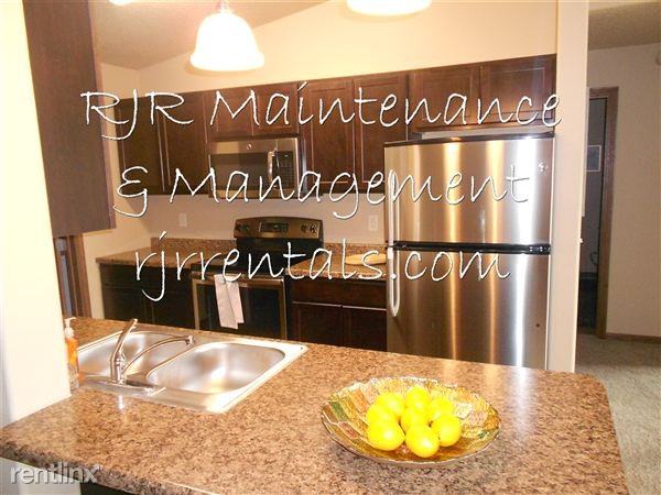 1619 31st Street NW* Sunset Bluffs Apartments in Downtown Bismarck