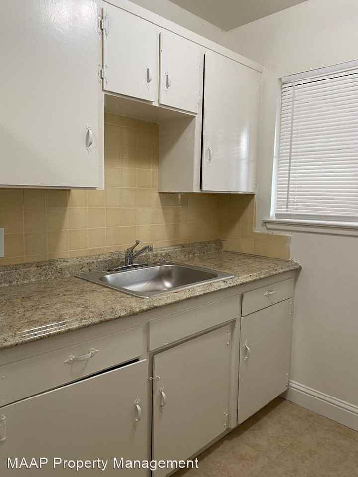 14111433 N. Palm Avenue Apartments 1411 N Palm Ave 1433, Fresno, CA