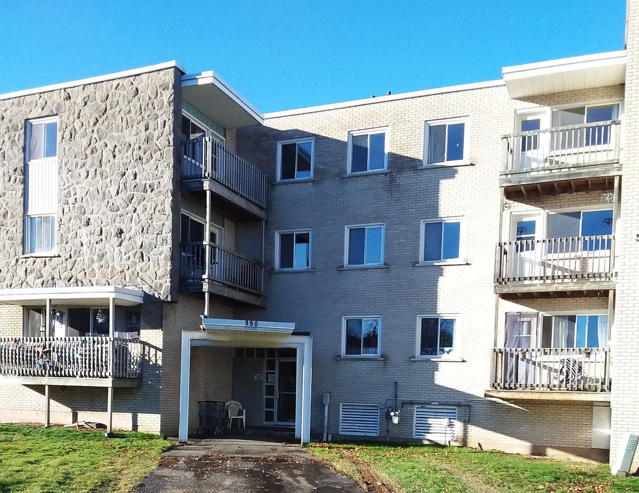 130 MacDonald Avenue Apartments 130 Macdonald Ave, Oromocto, NB E2V