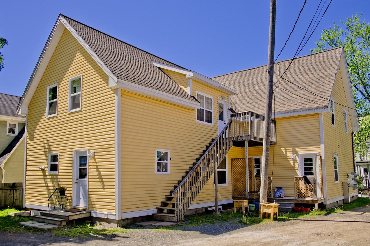 136 Victoria Street Apartments 136 Victoria St, Truro, NS B2N 1Z1