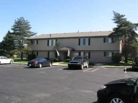 Sterling Court Apartments 43924 Freeway Dr, Sterling Heights, MI