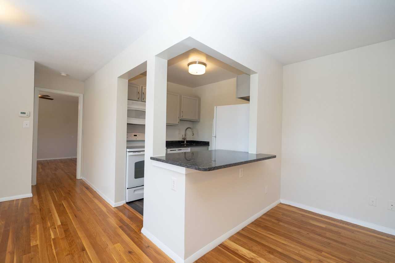 Cardinal Court Apartments 10805 Harvey Dr, Fairfax, VA 22030 Zumper