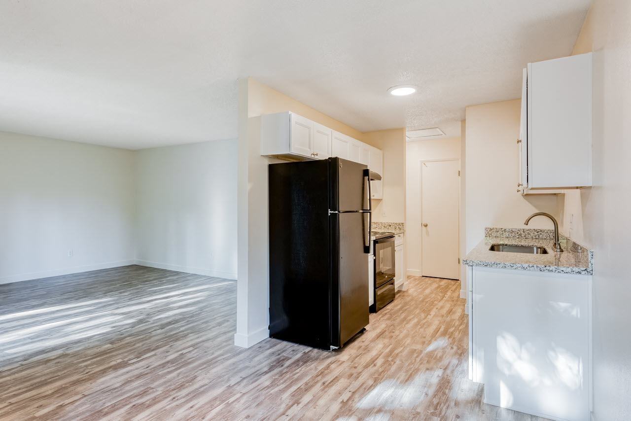 Michael Manor Apartments 880 Ne 90th Ave, Portland, OR 97220 Zumper