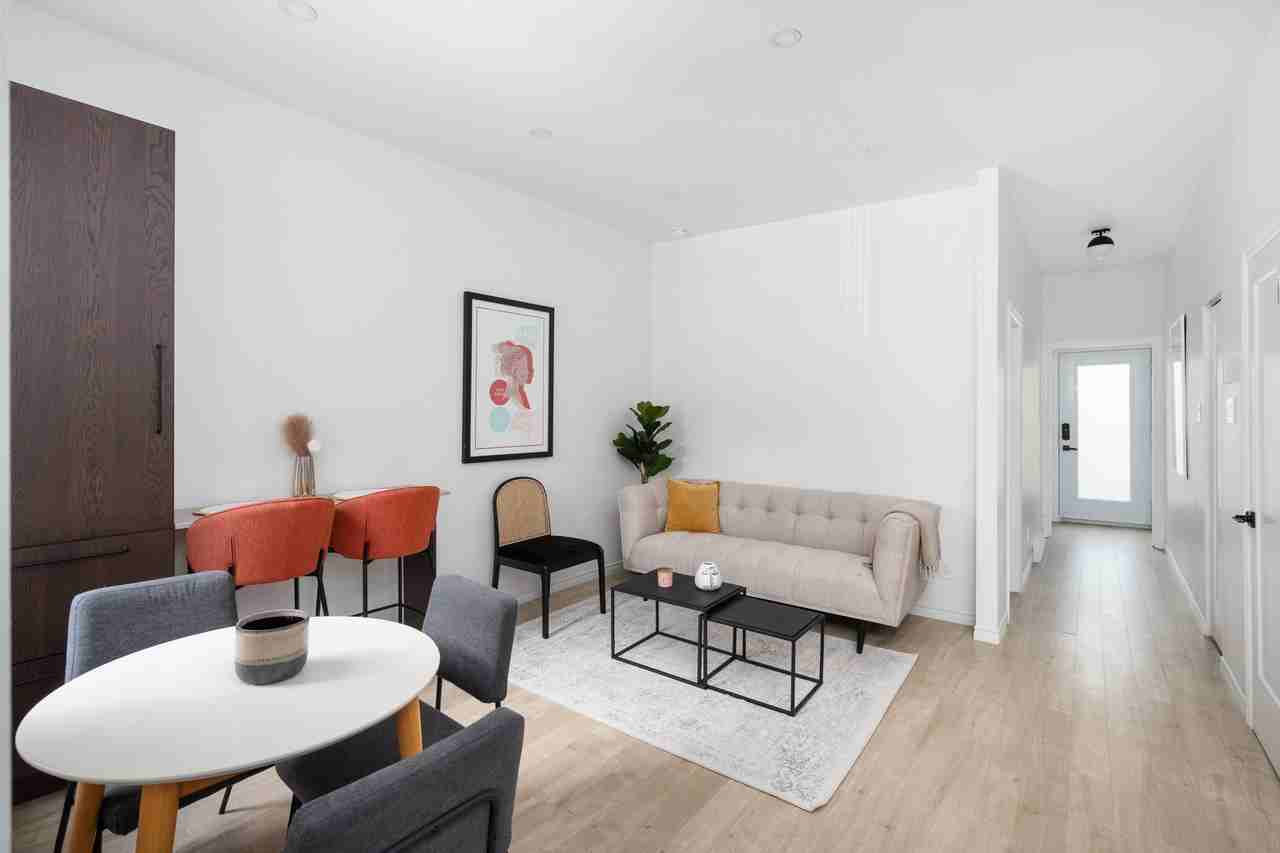 De La Roche Apartments in ParcLa Fontaine, Montréal, QC H2J 3H9 Zumper