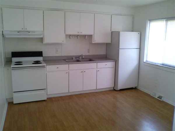 Balfour Apartments 2121 Philomene Blvd, Lincoln Park, MI 48146 Zumper