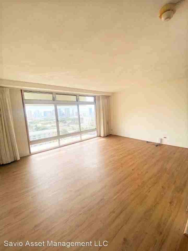 Queen Emma Gardens Queen Tower 2155 1515 Nuuanu Avenue, Mailbox