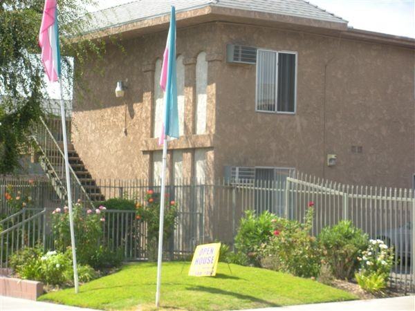 Royal Garden Apartments 6730 Riverton Ave, Los Angeles, CA 91606 Zumper