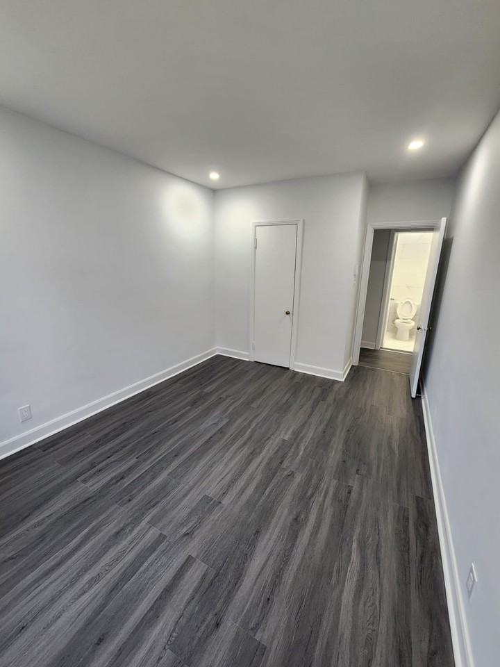 5845 MONKLAND Apartments 5845 Avenue de Monkland, Montréal, QC H4A