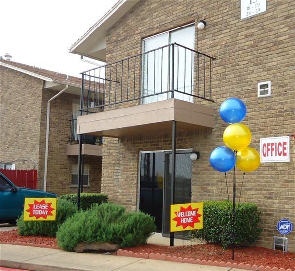 Woodside Apartments 13660 C F Hawn Fwy, Dallas, TX 75253 Zumper