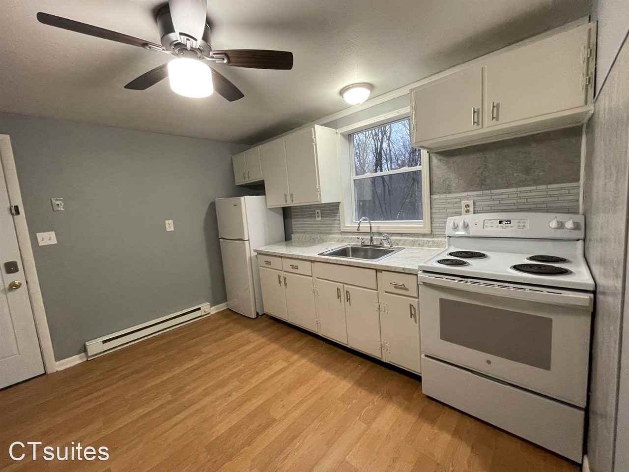 Lakeview suites Apartments 15 Lake Rd 1519 Marlborough, Marlborough