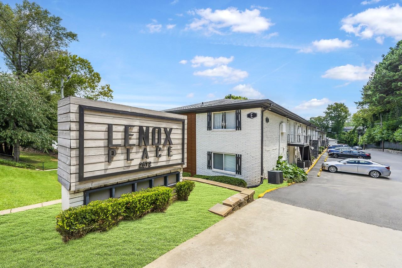 Lenox Place Apartments 2572 Lenox Road Northeast, North Atlanta, GA