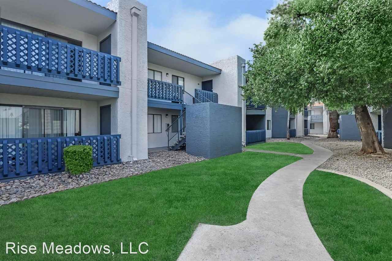 Rise at the Meadows Apartments 4529 W Ocotillo Rd, Glendale, AZ 85301
