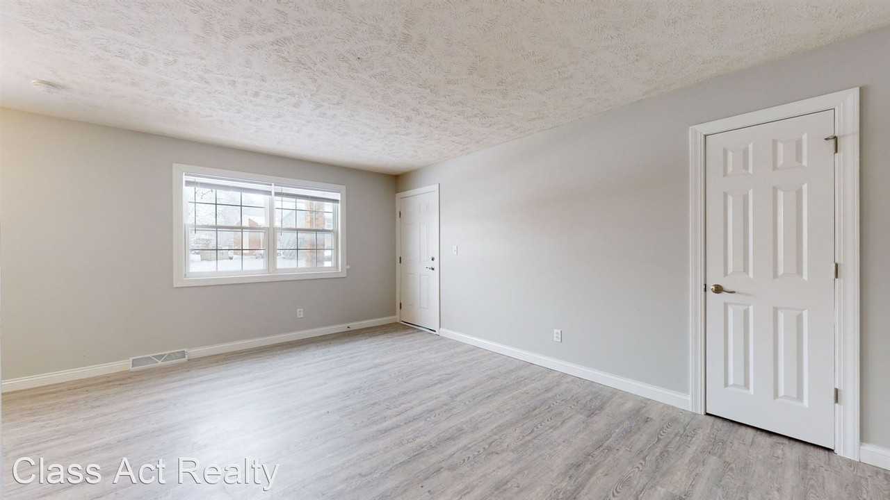 108 W Shelbourne Apartments in Normal, IL 61761 Zumper