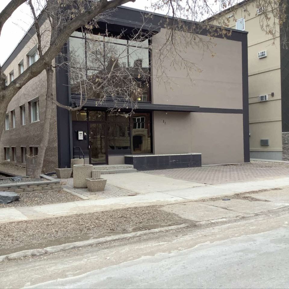 Stradbrook Avenue Apartments 316 Stradbrook Ave, Winnipeg, MB R3L 0J6