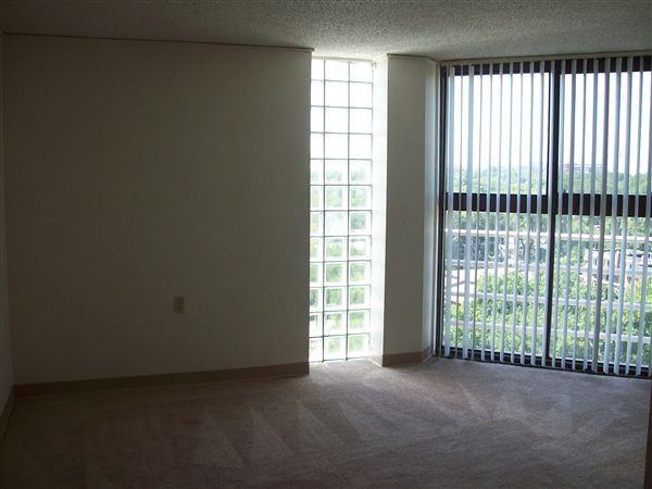 Westport House Apartments 4020 Mill St, Kansas City, MO 64111 Zumper