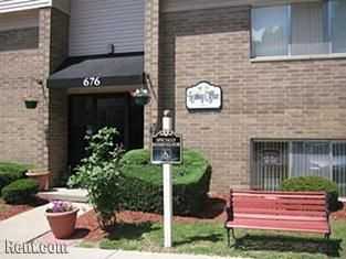 Rochester Square Apartments 511 N Main St, Rochester, MI 48307 Zumper