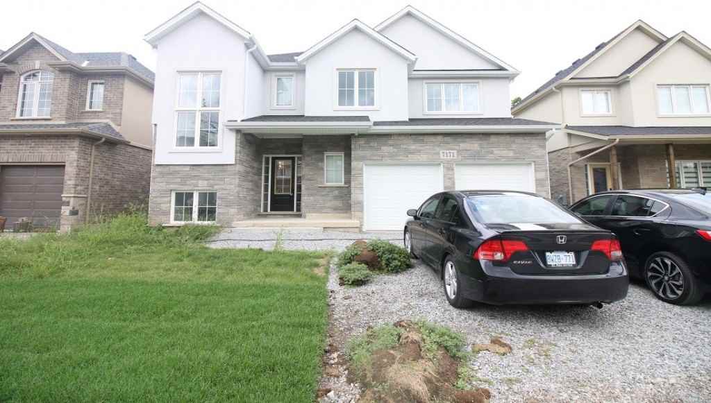 7171 Lionshead Avenue Apartments 7171 Av Lionshead, Niagara Falls, ON