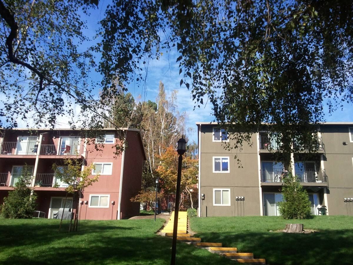 Crestview Heights Apartments 12435 Se Linwood Ave, Milwaukie, OR 97222 Zumper