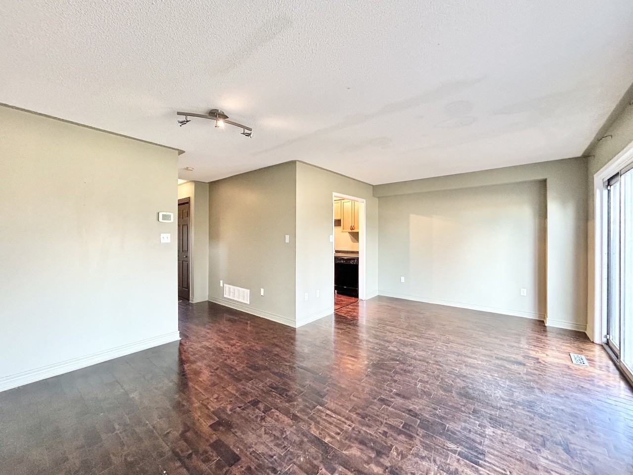 1510 Taylor Crescent, Burlington, ON Apartments 510 Taylor Cres