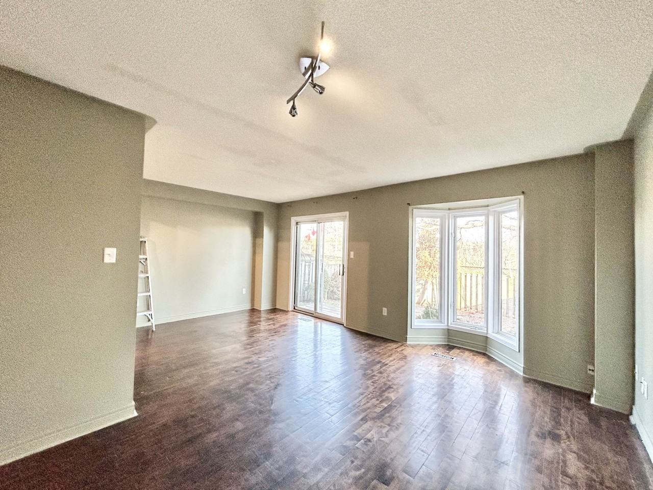 1510 Taylor Crescent, Burlington, ON Apartments 510 Taylor Cres