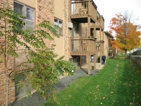 Shoreline Place Apartments 5014 Shoreline Dr, Mound, MN 55364 Zumper