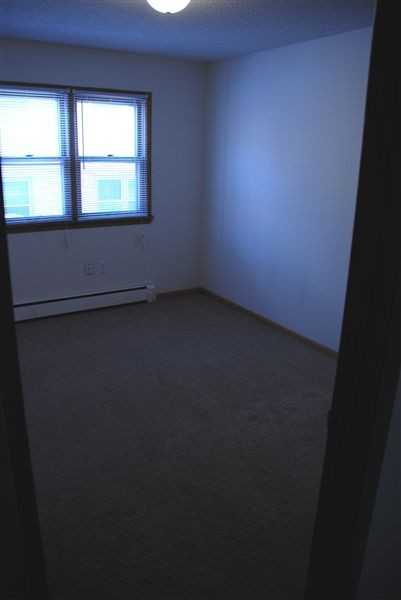 Shoreline Place Apartments 5014 Shoreline Dr, Mound, MN 55364 Zumper