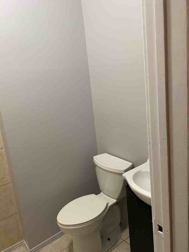 182 1/2 Locke St S Apartments 182 Locke Street South 5, Hamilton, ON