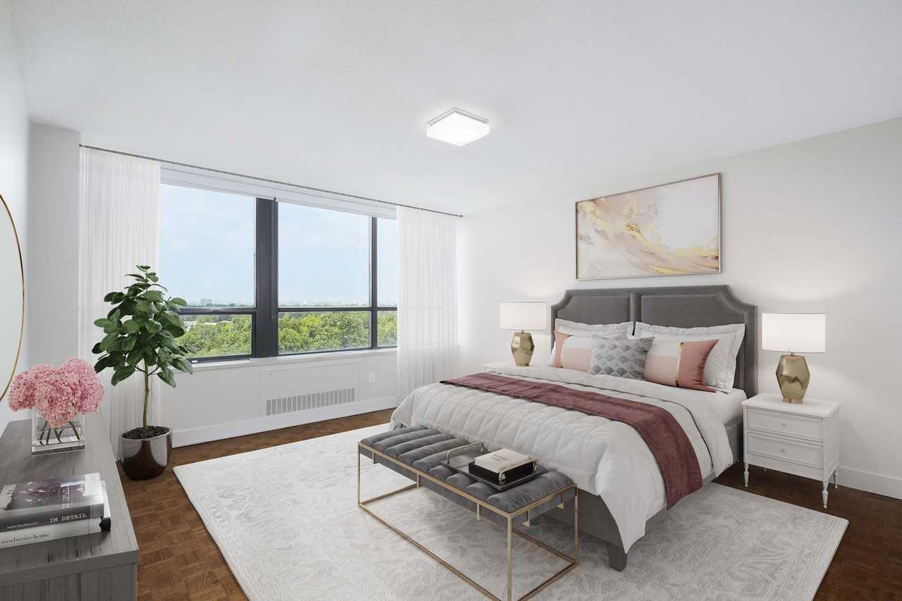 Place Apartments 53 Hill Blvd, Toronto, ON M9R