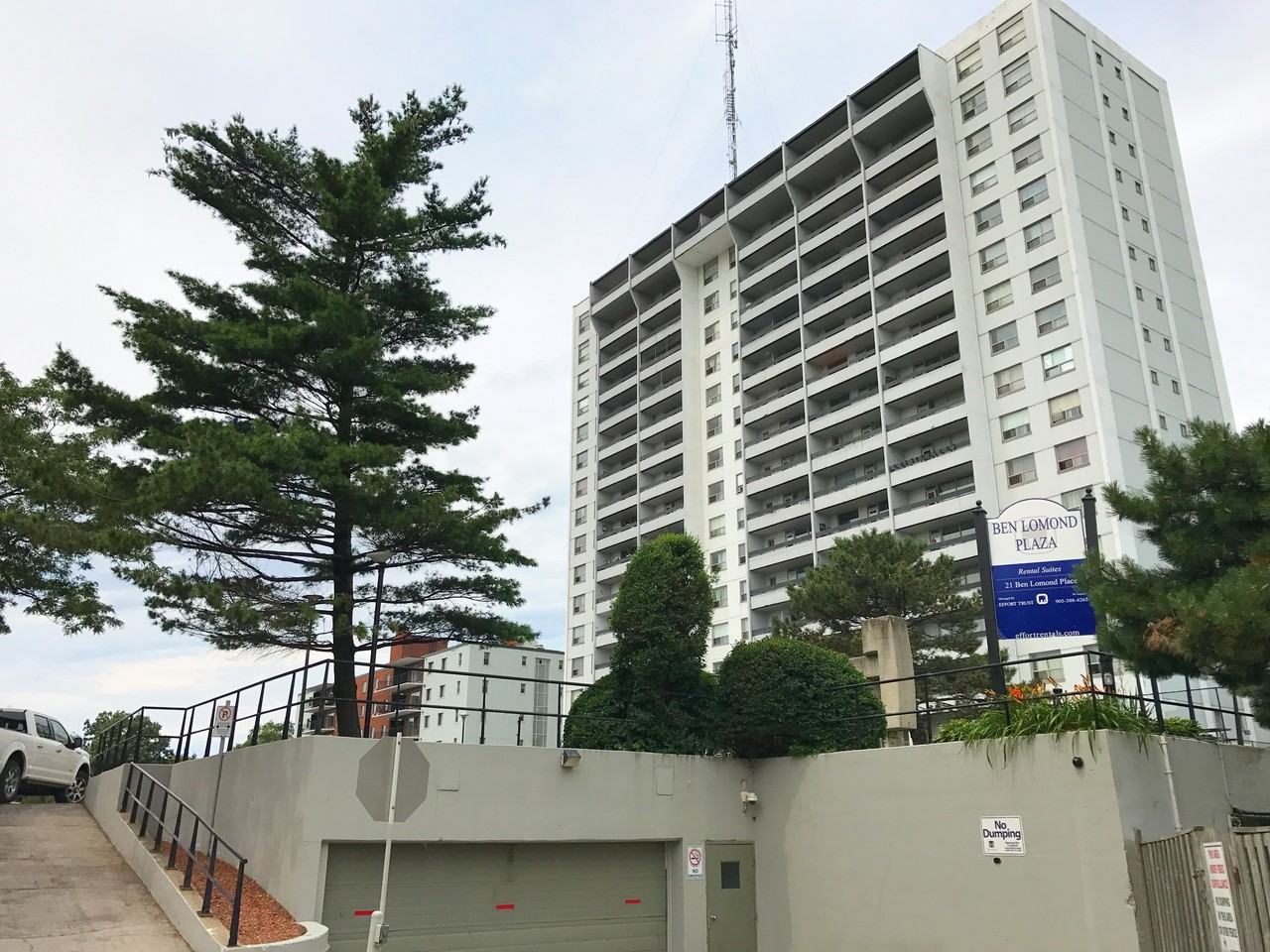 Ben Lomond Plaza Apartments 21 Ben Lomond Pl, Hamilton, ON L8V 2T1