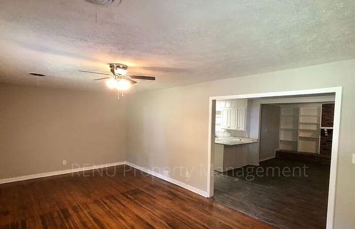 237 Maywood Circle, Jackson, MS 39211 4 Bedroom Apartment for 900