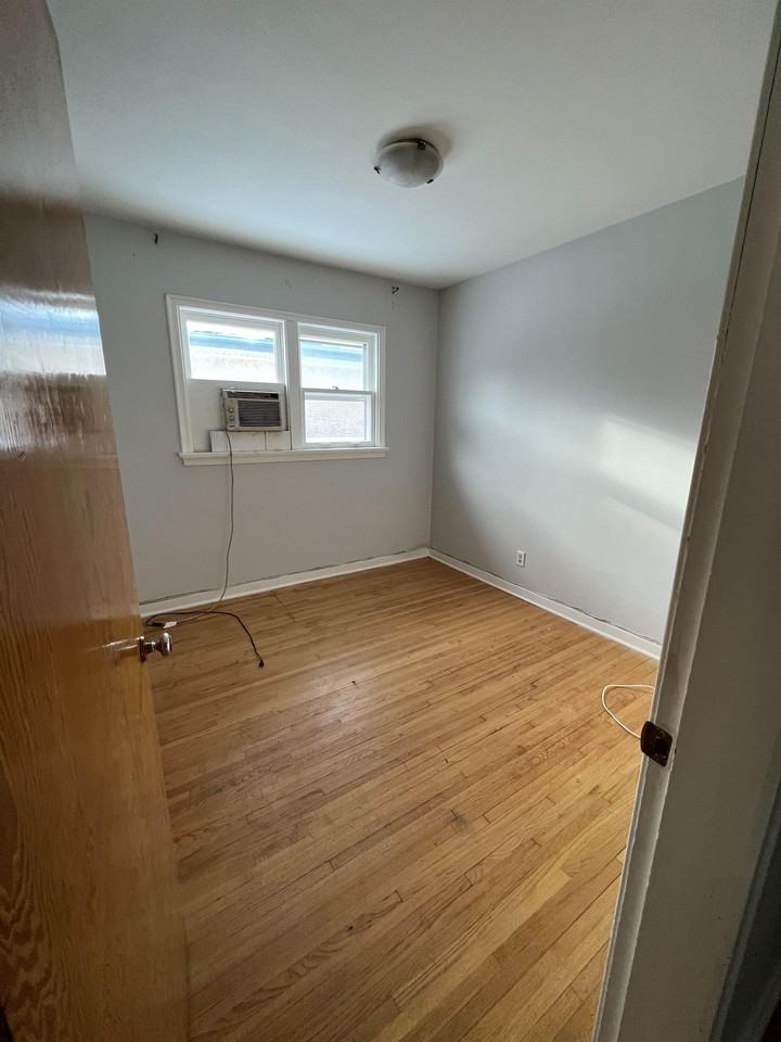 3604 McCallum Ave Apartments 3604 Mccallum Ave, Regina, SK S4S 0S5