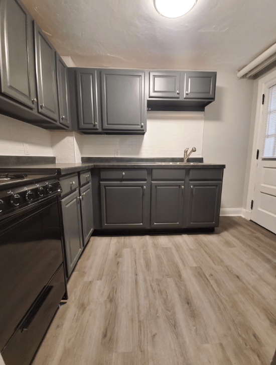 Dominion Townhomes Apartments 1694 Dominion Drive, Akron, OH 44313