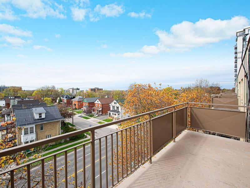 50 Adelaide Avenue East Apartments 50 Adelaide Ave E, Oshawa, ON L1G 1Y9 Zumper