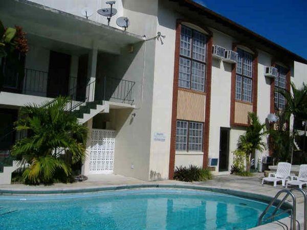 Chateau Riviera Apartments 1500 Venera Ave, Coral Gables, FL 33146