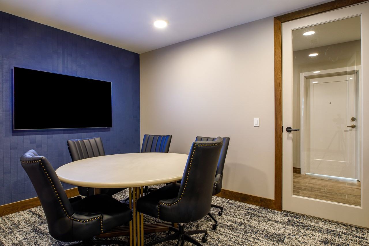 Wheatfield Village Apartments 2759 Sw Fairlawn Rd, Topeka, KS 66614