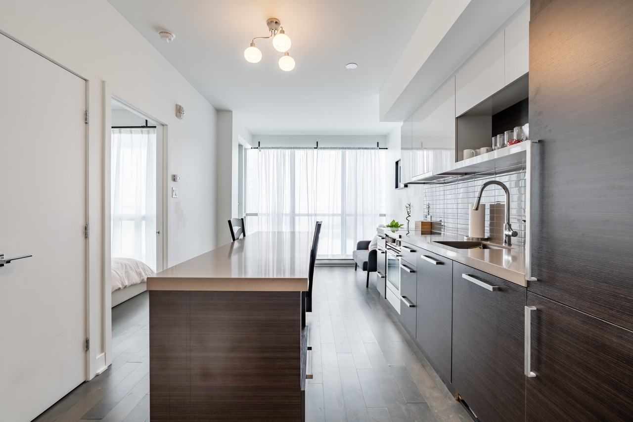1050 Rue Drummond, Montréal, QC H3B 0G3, CAN 15 unit Rentals Zumper