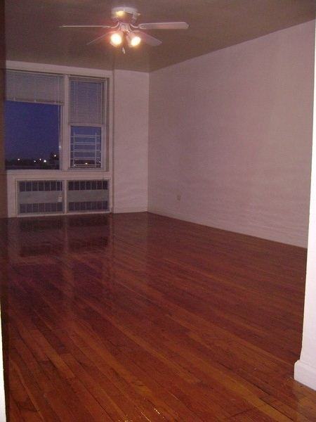 Amazing Studio in Prime Jamaica Area!!!!! Apartments 89th Ave, New