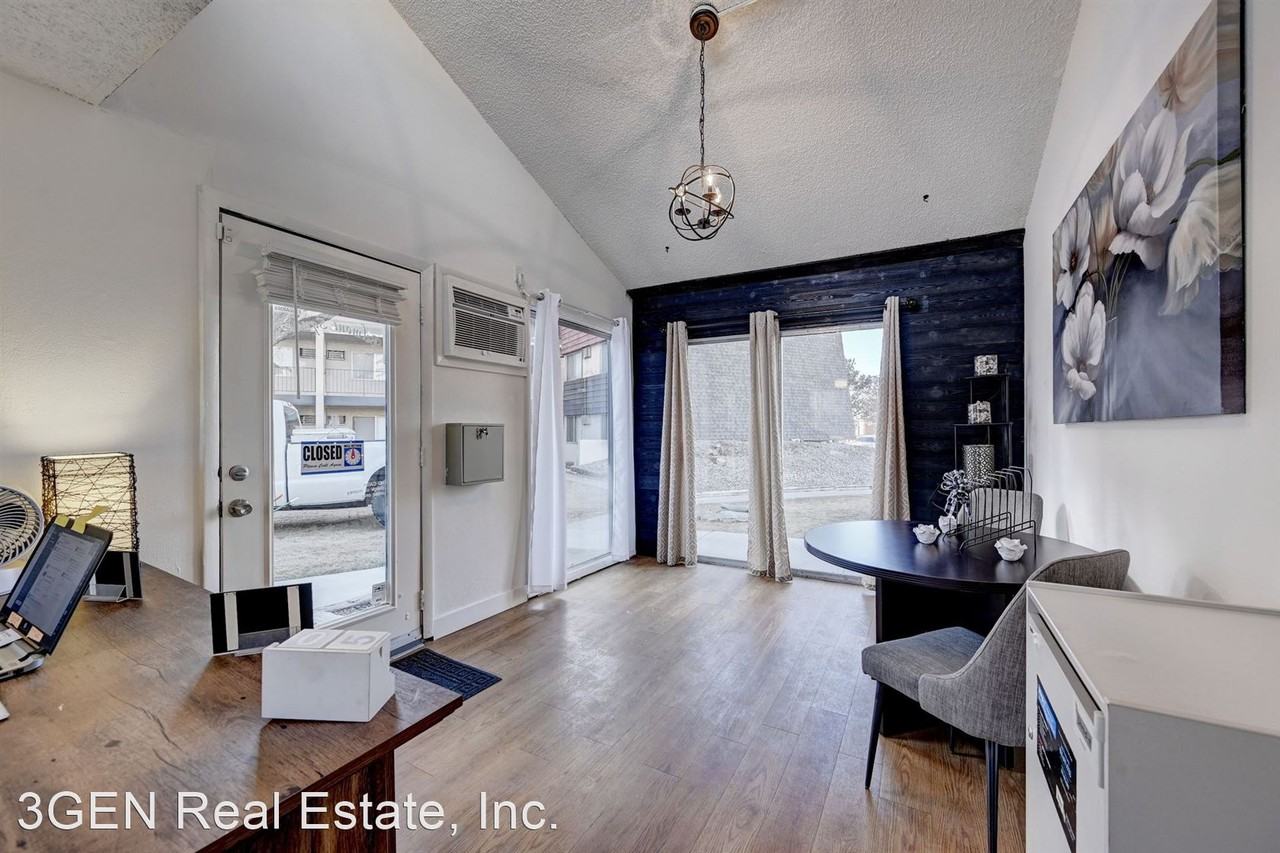 The Oasis at Belmont Square Apartments 2020 Jerry Murphy Rd, Pueblo