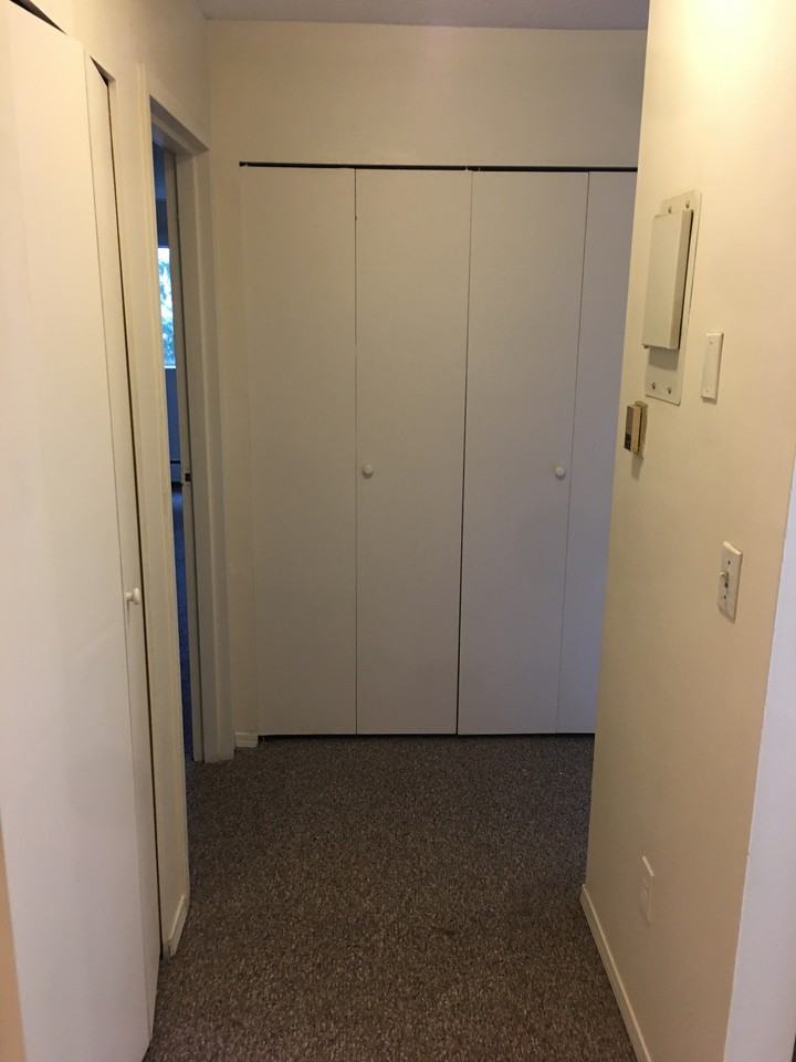 Guildford Gardens (B) Apartments 10567 150 St, Surrey, BC V3R 4B7