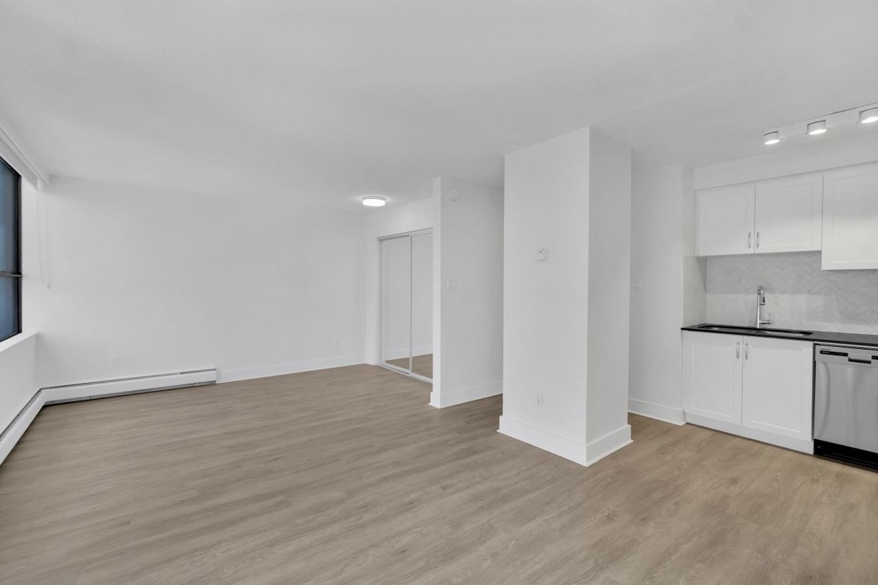 1160 Broughton Street Apartments 1160 Broughton St, Vancouver, BC V6G