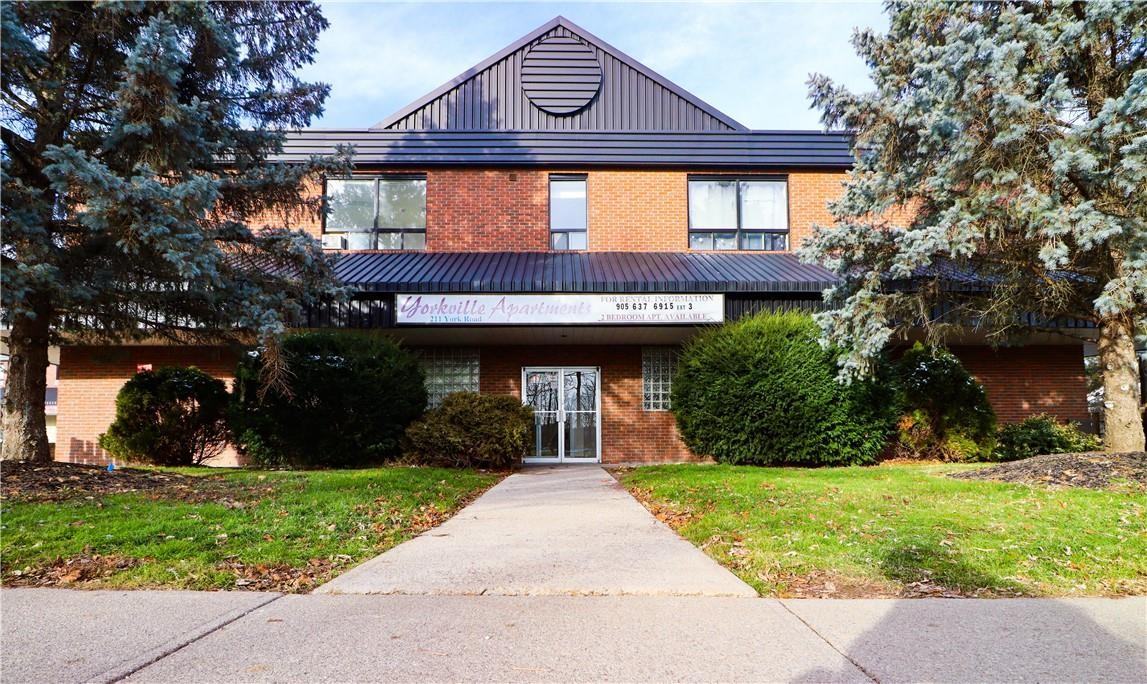 211 York Road, Dundas, Ontario Apartments 211 York Rd, Hamilton, ON