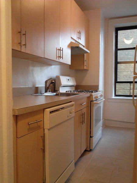 Forest Pkwy and 86th Ave Apartments Forest Pkwy, New York, NY 11421 Zumper