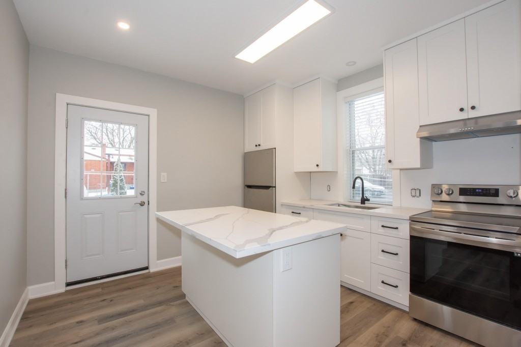 332 Glenridge Avenue Apartments 332 Glenridge Ave, St. Catharines, ON