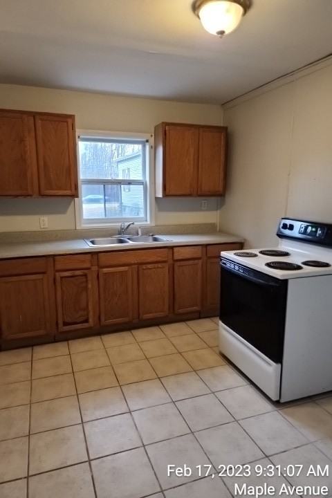 161 Maple Avenue, Glenville, NY 12302 2 Bedroom House for 1,100/month