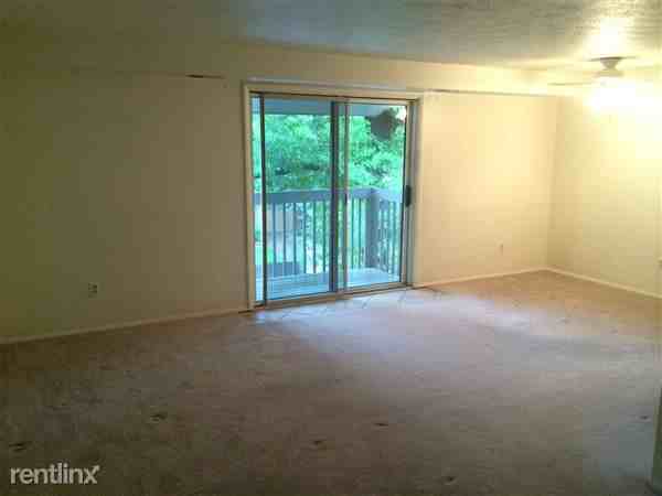 Hunting Ridge Apartments 507 Hunters Path Rd, Bridgeville, PA 15017