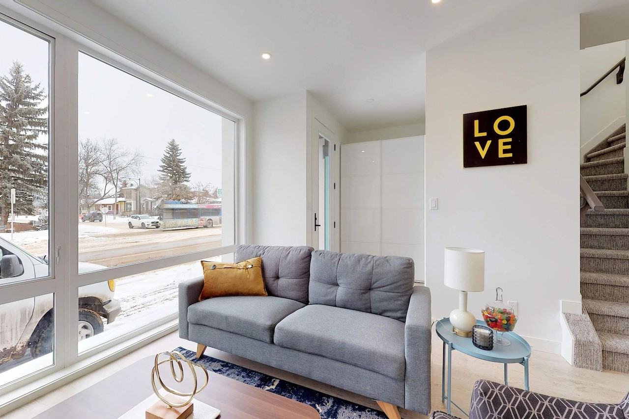 Westmount Townhomes Apartments 12909 107 Ave Nw, Edmonton, AB T5M 2A2