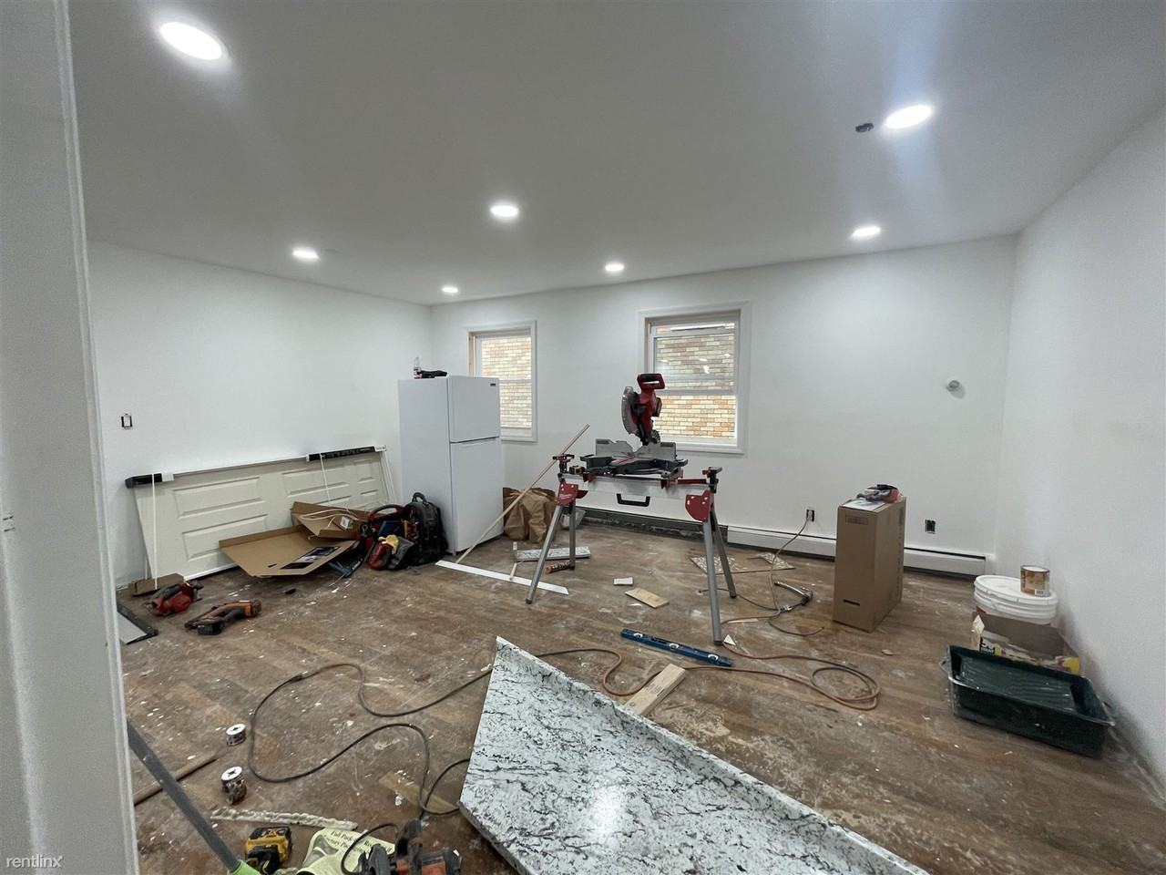 10 Merchant St Apartments in North Ironbound, Newark, NJ 07105 Zumper