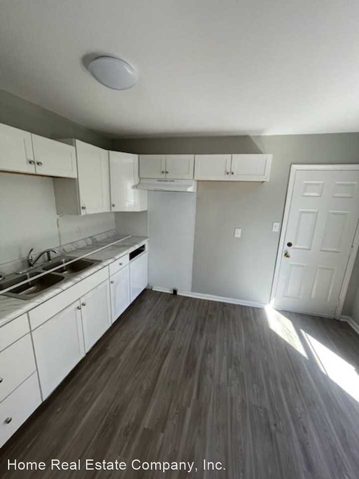 4233 Ogburn Avenue Apartments 4233 Ogburn Ave, WinstonSalem, NC 27105 Zumper