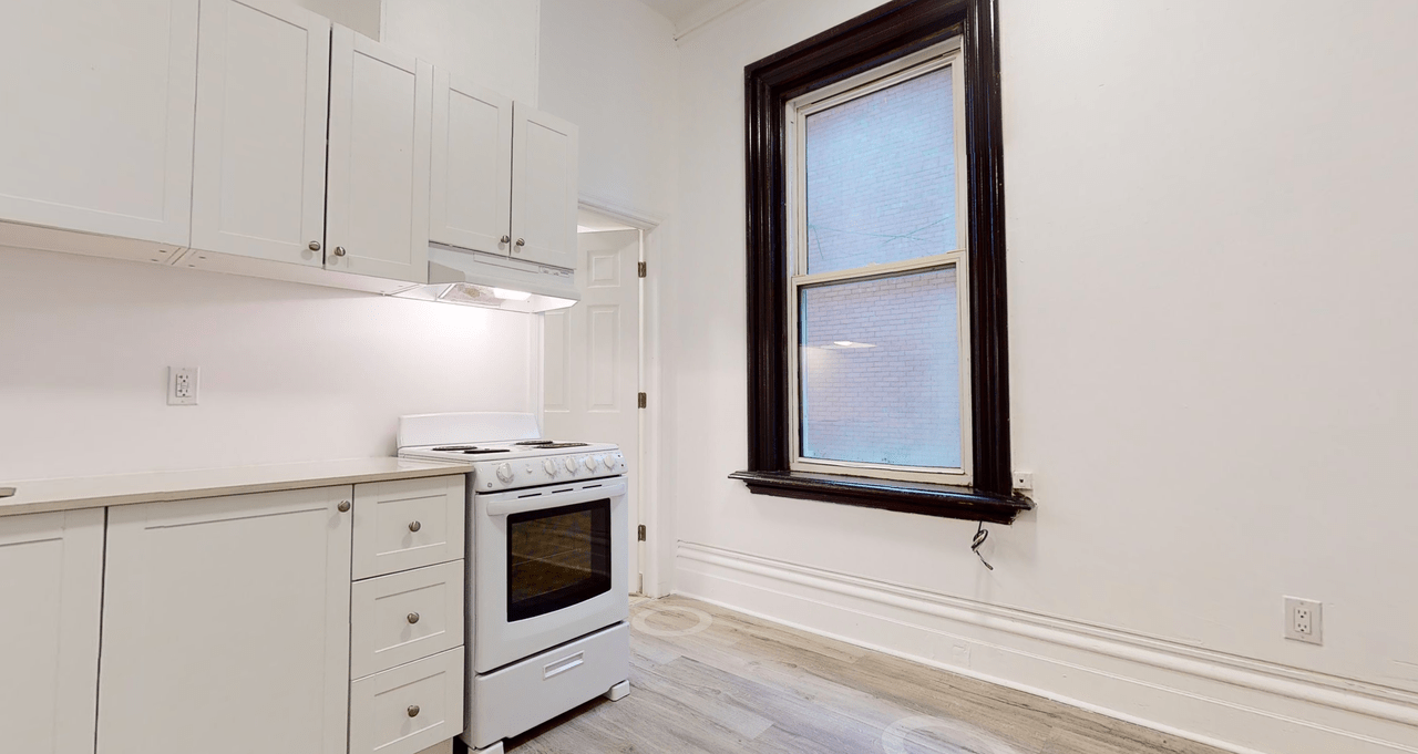 379 Cooper St Apartments in Centretown, Ottawa, ON K2P 0G8 Zumper