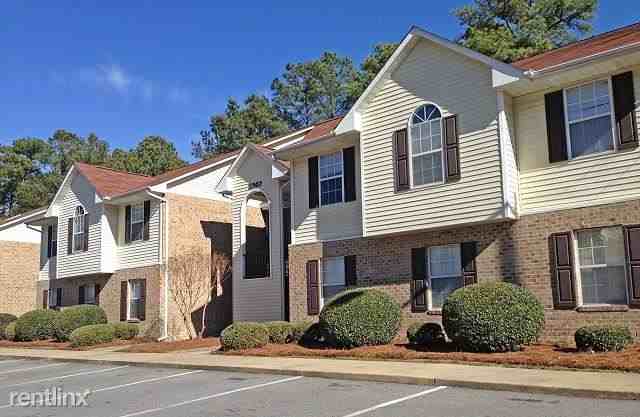Forbes Woods Condo Apartments 2804 Mulberry Ln D, Greenville, NC